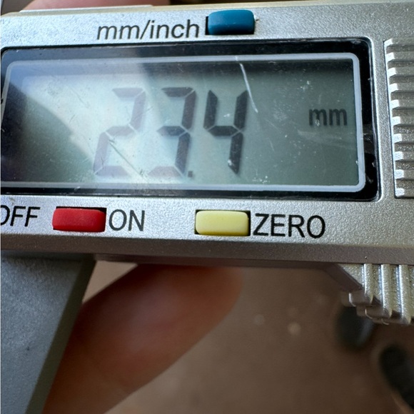 8.00ctw solid 14k yellow gold genuine emerald moon pendant - Picture 8 of 14